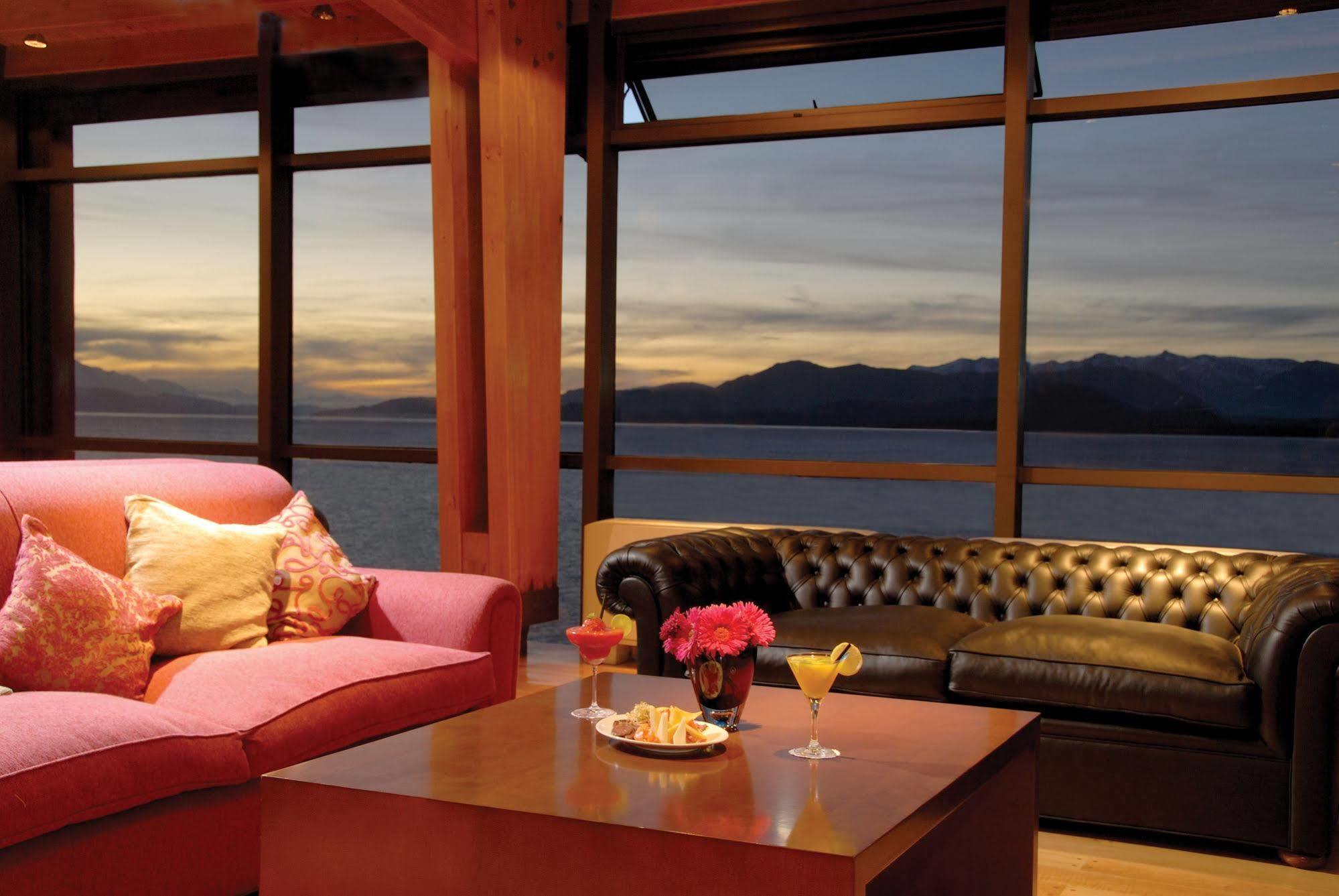 Alma Del Lago Suites & Spa Σαν Κάρλος ντε Μπαριλότσε Εξωτερικό φωτογραφία The Living Room at the Hotel